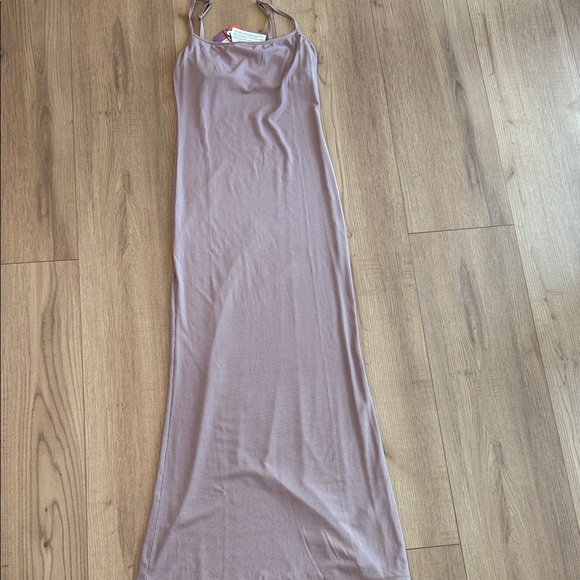 Yitty everyday soft ribbed Mauve Maxi Dress - Picture 1 of 2